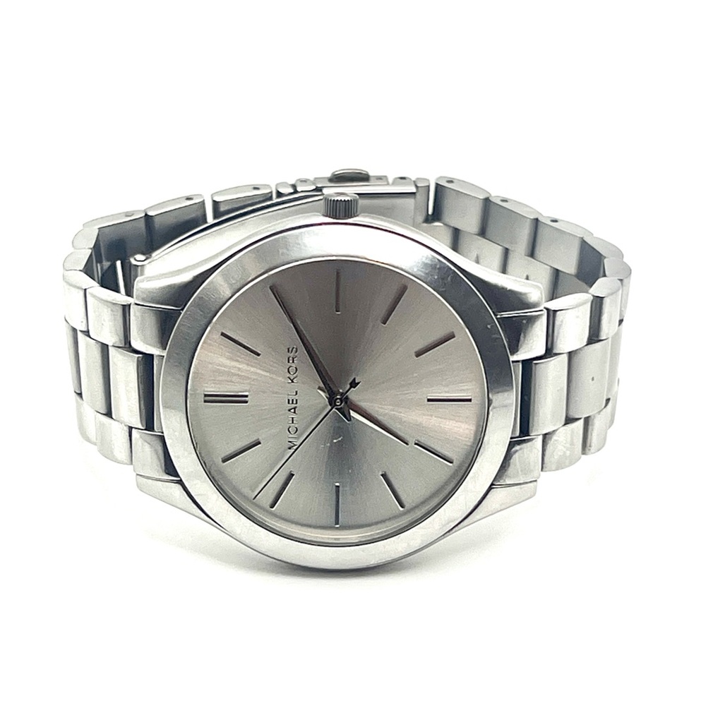 Michael Kors Runway Slim Watch Silver Unisex 40mm case 7" Wrist New Battery - Picture 10 of 10
